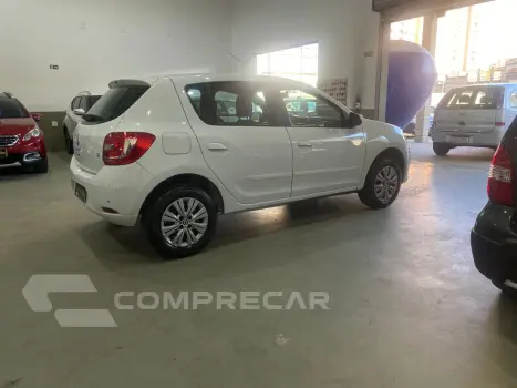 Sandero 1.0 AUTHENTIQUE 16V FLEX 4P MANUAL