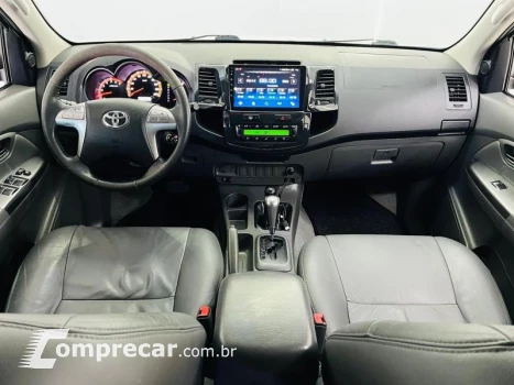 HILUX CD4X4 SRV