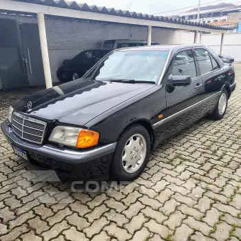 Mercedes-Benz 280 C 2.8 6 Cilindros 4 portas