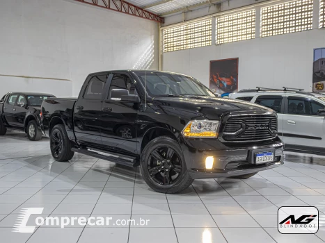 CLASSIC 5.7 V8 Laramie Night Edition CD 4X4