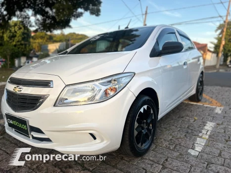CHEVROLET ONIX HATCH LS 1.0 8V FlexPower 5p Mec. 4 portas