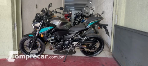 KAWASAKI Z400 ABS