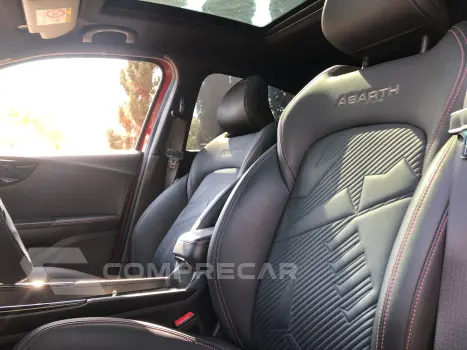 Fastback 1.3 Turbo 270 Flex Abarth At6