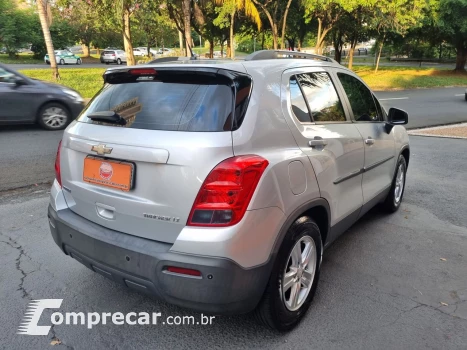 Tracker 1.8 16V 4P FLEX LT AUTOMÁTICO