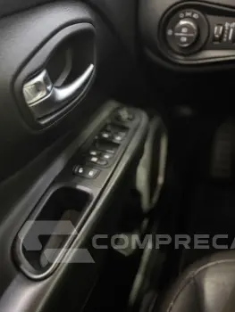 RENEGADE 1.8 16V Longitude