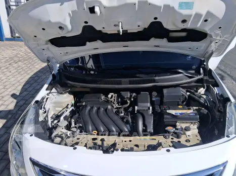 Versa Sedan 1.6 16V 4P SV FLEX XTRONIC AUTOMÁTICO CVT