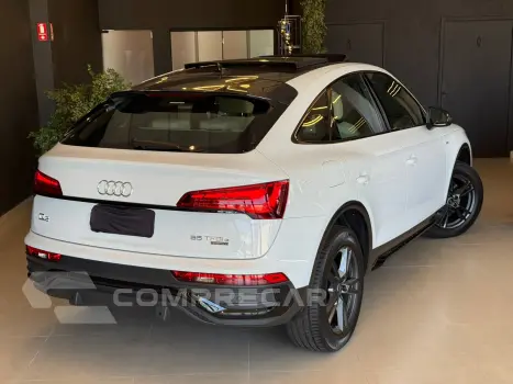 Q5 2.0 55 TFSI Phev Sportback Performance Black Quattro S Tr