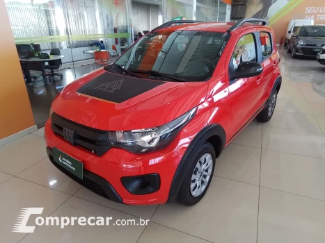 Fiat MOBI 1.0 EVO FLEX TREKKING MANUAL 4 portas