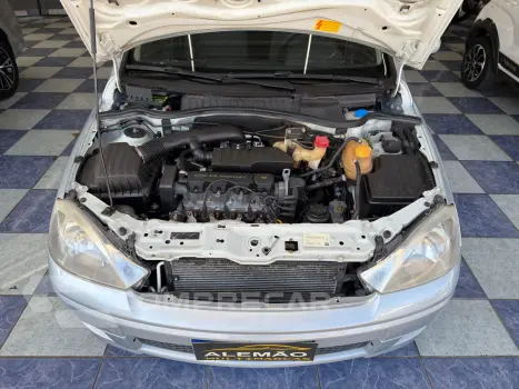 CORSA 1.4 MPFI Maxx Sedan 8V