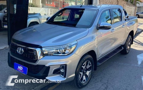 Toyota HILUX CDSRXA4FD 4 portas