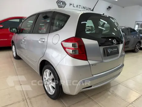 Fit LX 1.4/ 1.4 Flex 8V/16V 5p Mec.