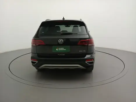 TAOS 1.4 250 TSI TOTAL FLEX COMFORTLINE AUTOMÁTICO