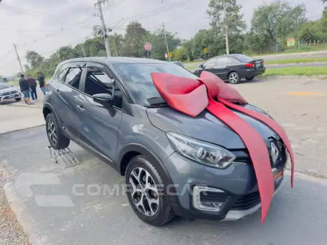 Captur 1.6 16V 4P FLEX SCE INTENSE X-TRONIC CVT