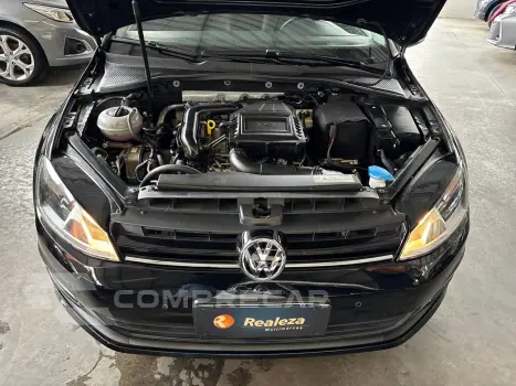 Golf Comfortline 1.0 TSI Total Flex Mec.