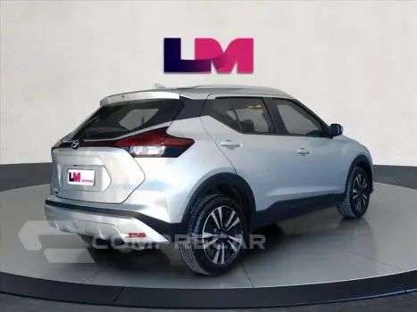 KICKS PLAY 1.6 16V FLEXSTART SENSE XTRONIC