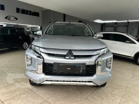 L200 TRITON 2.4 16V TURBO DIESEL SPORT HPE CD 4P 4X4 AUTOMÁT