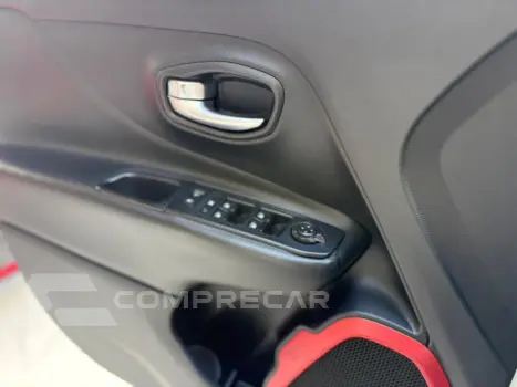 RENEGADE 2.0 16V TURBO DIESEL TRAILHAWK 4P 4X4 AUTOMÁTICO