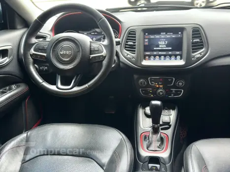 COMPASS 2.0 16V DIESEL TRAILHAWK 4X4 AUTOMÁTICO