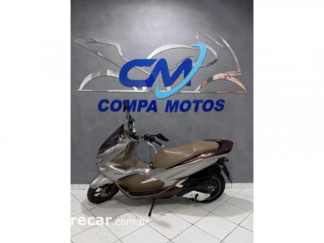 PCX 150 - Scooter