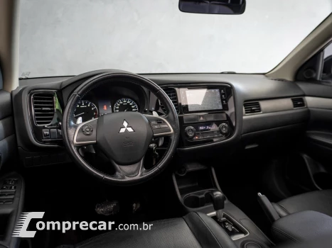 OUTLANDER 2.0 16V 160cv Aut.