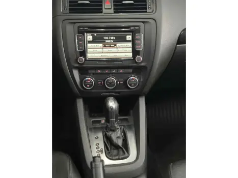 JETTA 2.0 COMFORTLINE 120CV FLEX 4P TIPTRONIC