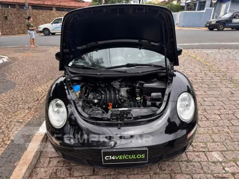 New Beetle 2.0 Mi Mec./Aut.