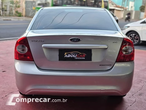 Focus Sedan 2.0 16V/2.0 16V Flex 4p Aut.