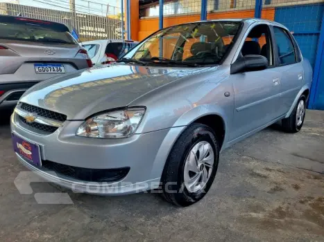 CLASSIC - 1.0 MPFI LS 8V 4P MANUAL
