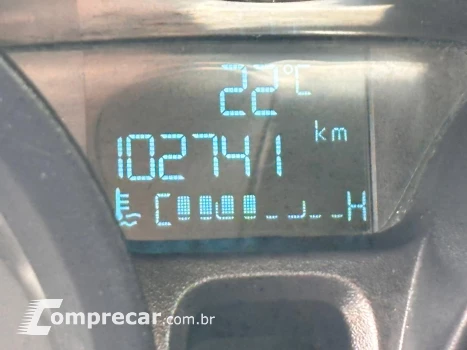 Fiesta Sedan SE 1.6 Rocam (Flex)