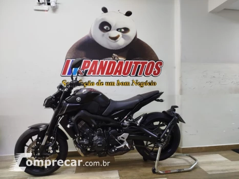 MT-09  800 cc