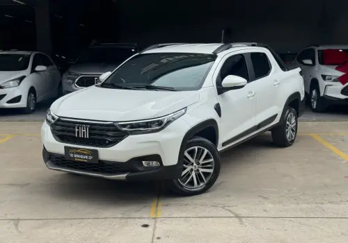 Strada Volcano 1.3 Flex 8V CD