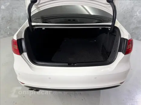 JETTA 2.0 TSI Highline