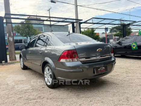 VECTRA 2.0 MPFI ELEGANCE 8V 140CV FLEX 4P MANUAL