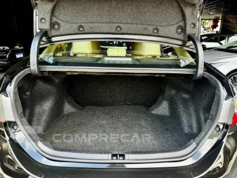 COROLLA 2.0 ALTIS 16V FLEX 4P AUTOMÁTICO