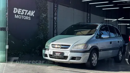 CHEVROLET Zafira Expres. 2.0 MPFI FlexPower 5p Aut 5 portas