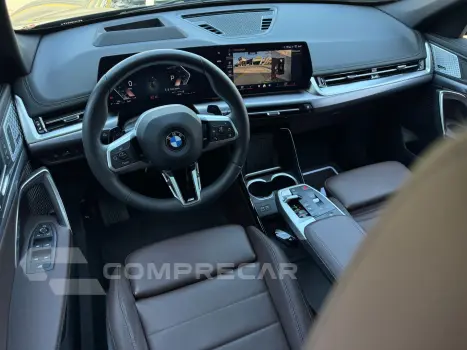 X1 2.0 16V Turbo Gasolina Sdrive20i M Sport Steptronic