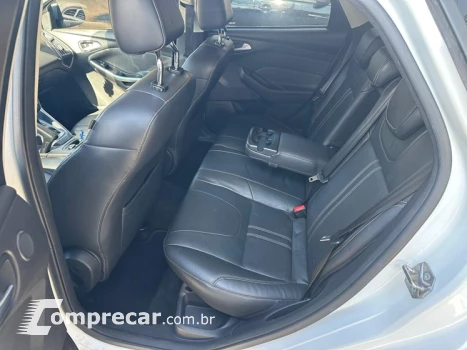 FOCUS 2.0 Titanium Sedan 16V