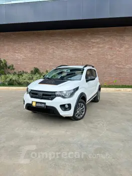 Fiat MOBI TREKKING 1.0 Flex 5p. 4 portas