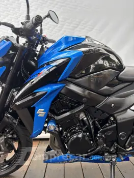 SUZUKI GSX S 750A