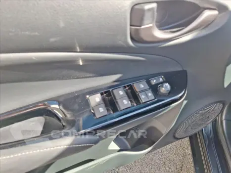 YARIS 1.5 16V FLEX SEDAN XLS CONNECT MULTIDRIVE