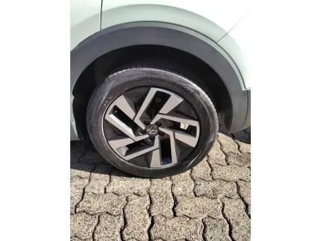 T-CROSS 1.0 200 TSI TOTAL FLEX COMFORTLINE AUTOMÁTICO