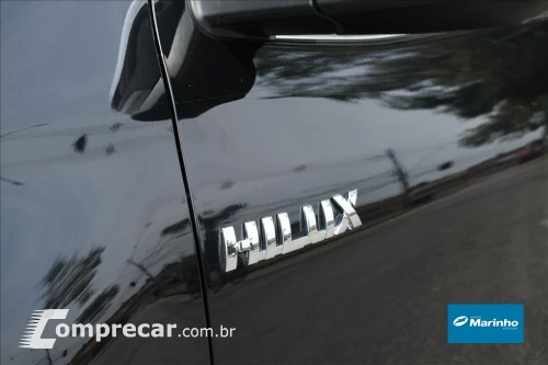 HILUX 2.8 D-4D TURBO DIESEL CD SRX 4X4 AUTOMÁTICO