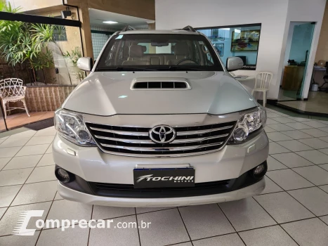 Hilux SW4 3.0 16V 4P SRV 4X4 TURBO DIESEL AUTOMÁTICO