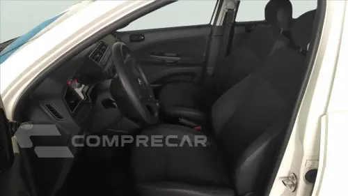 VOYAGE 1.0 12V MPI TOTALFLEX 4P MANUAL