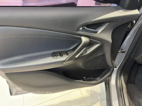 Tracker 1.2 4P FLEX TURBO PREMIER AUTOMÁTICO