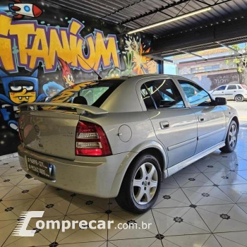 ASTRA HB 4P ADVANTAGE