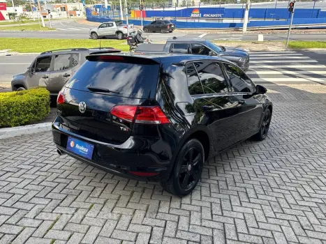 Golf Comfortline 1.0 TSI Total Flex Mec.