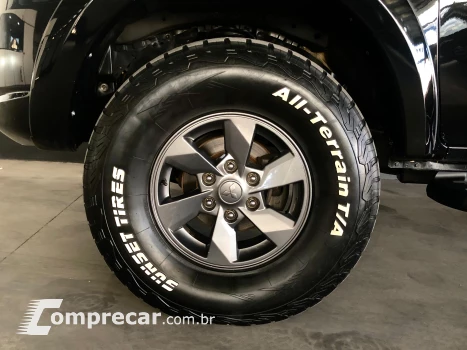 L200 TRITON 2.4 16V Turbo Sport HPE CD 4X4