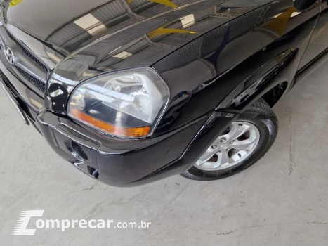 TUCSON 2.0 MPFI GLS 16V 143CV 2WD GASOLINA 4P AUTOMÁTICO