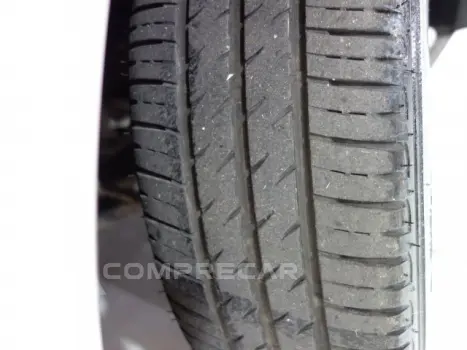 ETIOS HATCH - 1.3 X 16V 4P MANUAL